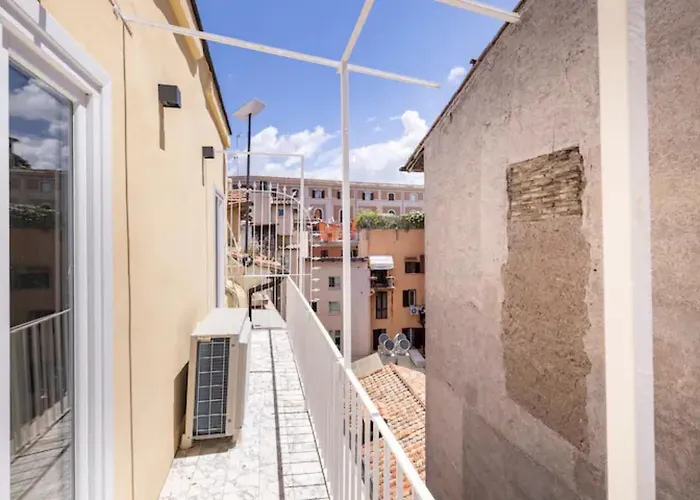 Centro Trevi 2 Bedroom Kasa Trevi Apartment